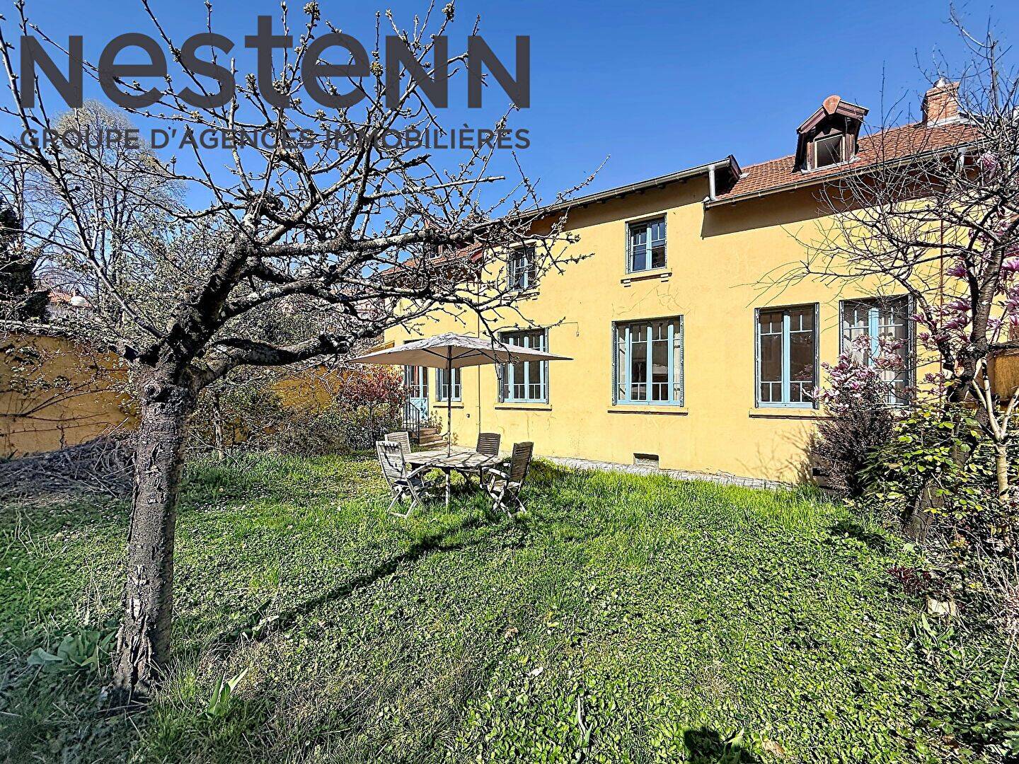 Maison 8 pièces 185 m² · à Lyon 4ème Arrondissement · 185 m² · 880 000 €