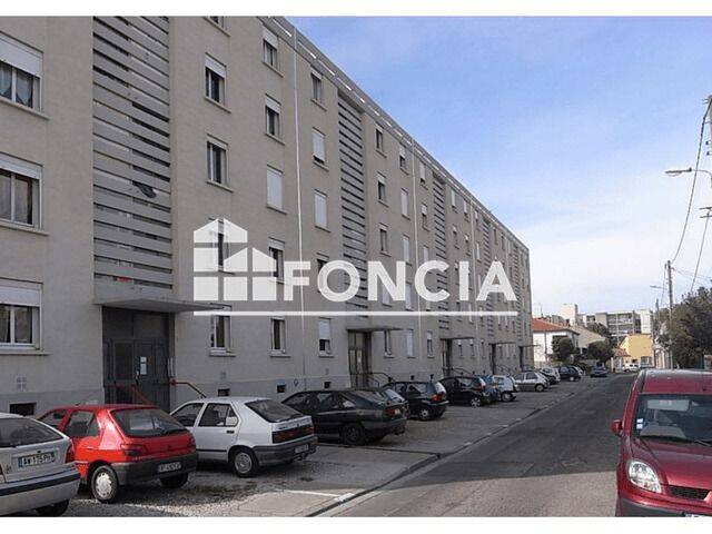 Appartement 4 pièces 70 m² · à Nîmes · 70 m² · 727 €/mois