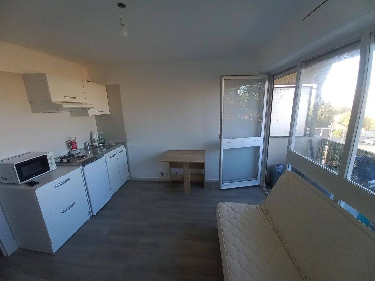 Appartement 1 pièce 18 m² · à Aix-en-Provence · 18,1 m² · 629 €