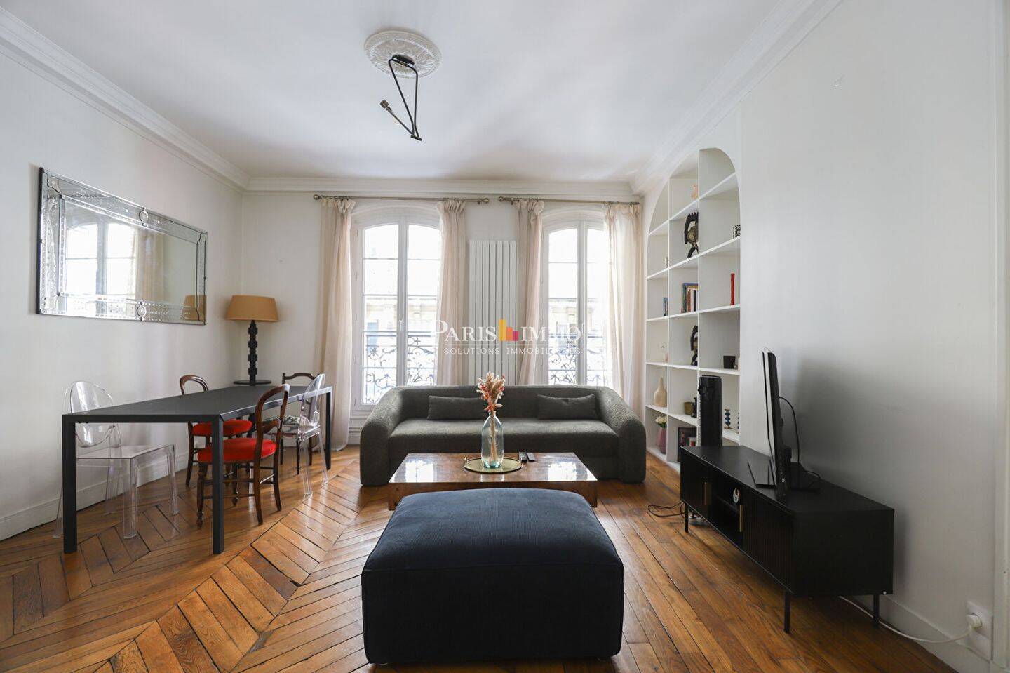Appartement 2 pièces 57 m² · à Paris 18ème Arrondissement · 56,7 m² · 1 900 €