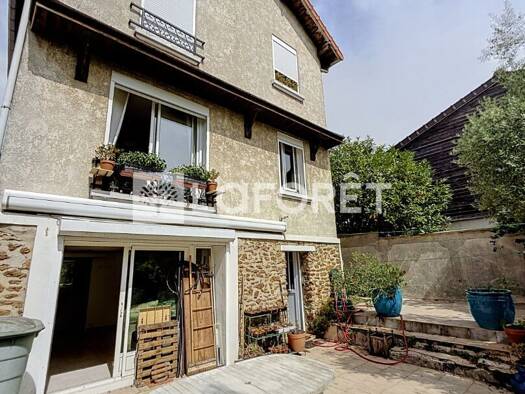 Maison à vendre 351 000 € 5 pièces 4 chambres 102 m² 372 m² de terrain Contant-Général Leclerc Gagny 93220