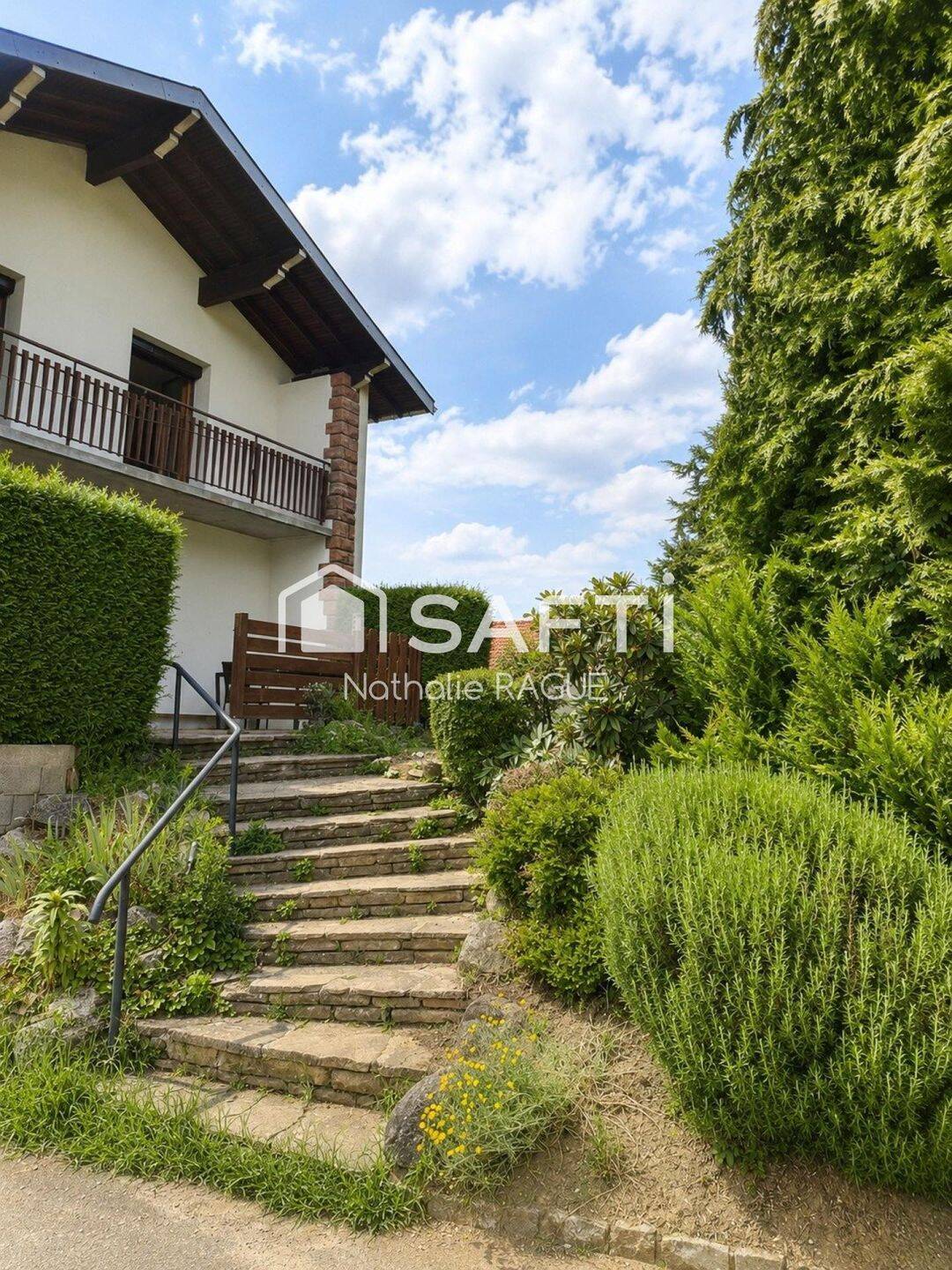 Maison 7 pièces 158 m² · à Ban-de-Laveline · 158 m² · 275 000 €