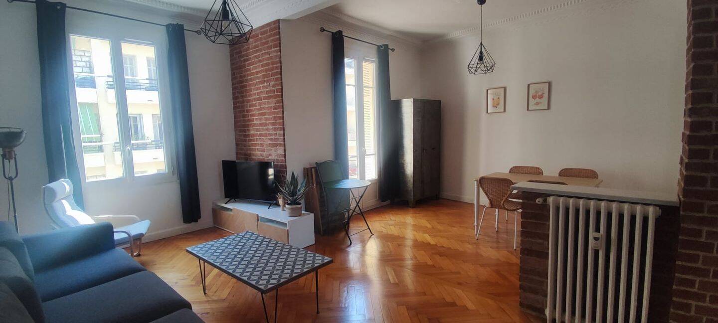 Appartement 2 pièces 61 m² · à Nice · 61 m² · 1 200 €