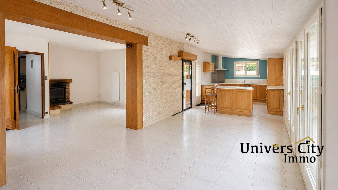 Maison 6 pièces 125 m² · à Saint-Jean-de-Boiseau · 124,6 m² · 416 955 €