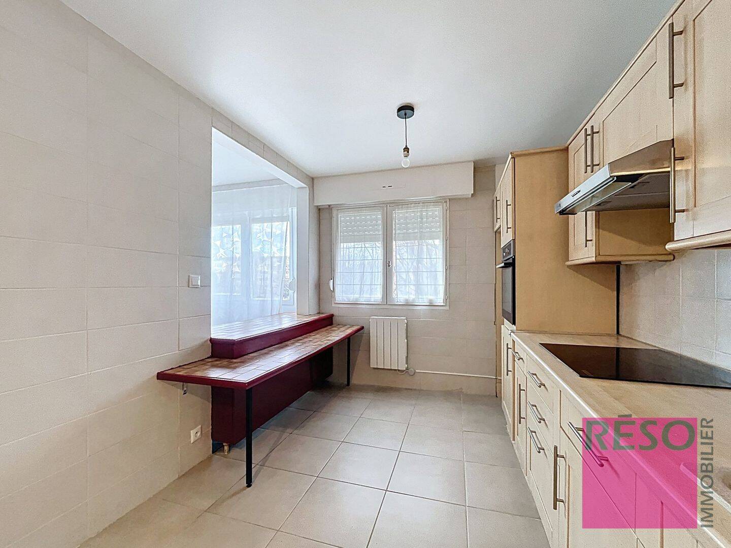 Appartement 5 pièces 106 m² · à Annemasse · 106 m² · 1 700 €/mois