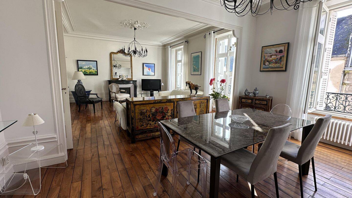 Appartement 5 pièces 153 m² · à Vannes · 153 m² · 576 800 €
