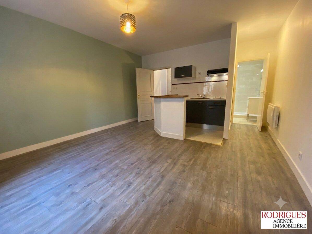 Appartement 1 pièce 24 m² · à Poitiers · 23,9 m² · 81 000 €