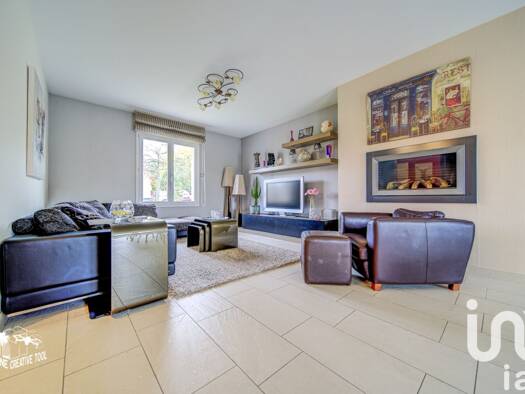 Maison à vendre 430 000 € 8 pièces 5 chambres 170 m² 1 064 m² de terrain Courcelles-Chaussy 57530