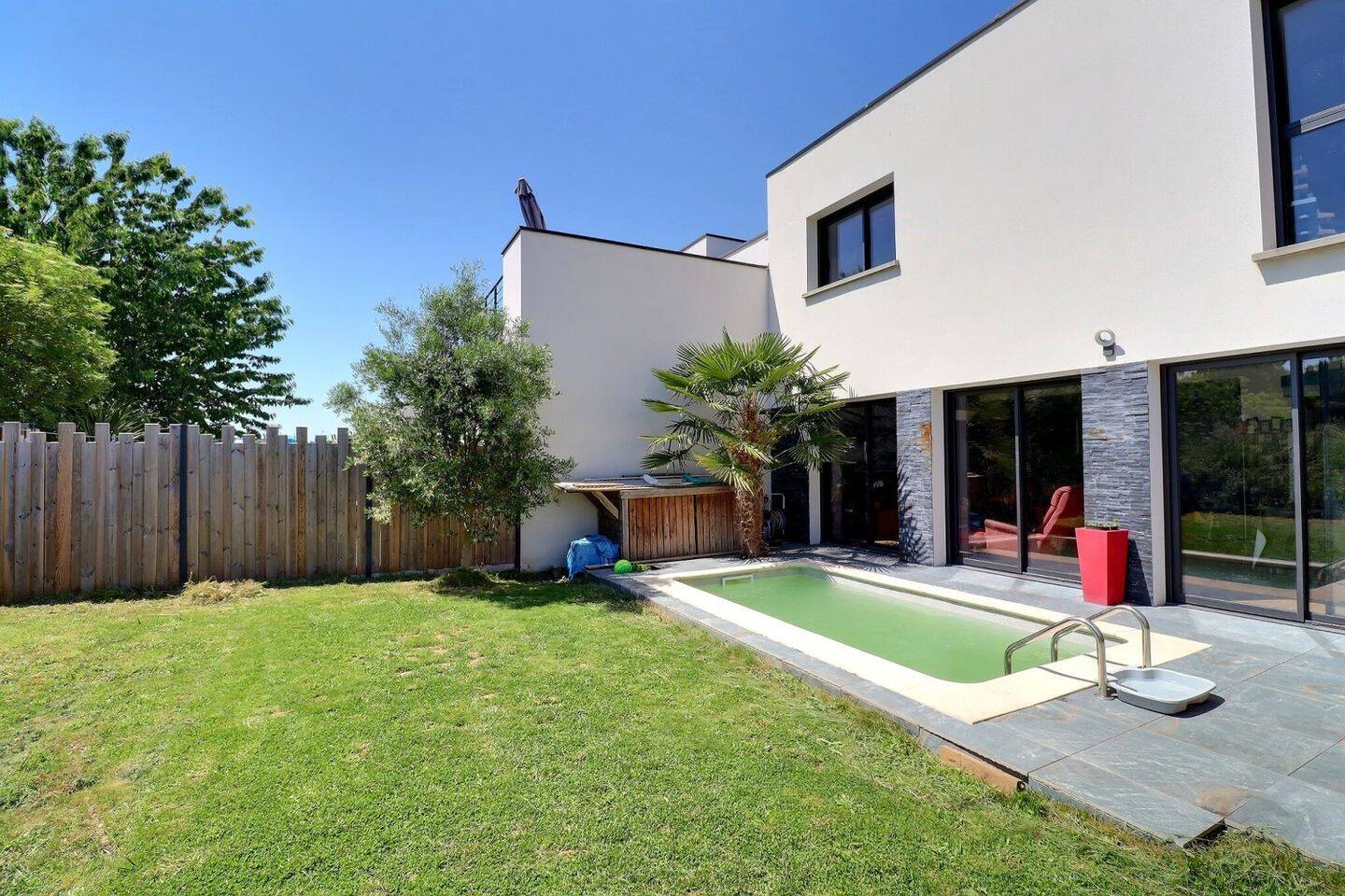 Maison 8 pièces 182 m² · à Betton · 182 m² · 593 920 €