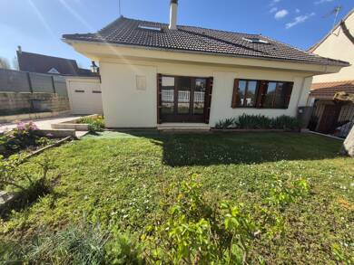 Maison à louer 1 560 € 6 pièces 4 chambres 156 m² 383 m² de terrain Servon 77170