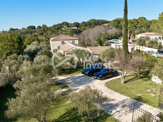 Villa à vendre 675 000 € 6 pièces 5 chambres 209 m² 2 760 m² de terrain Castries 34160