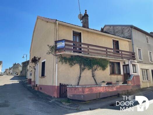 Maison à vendre 62 000 € 6 pièces 5 chambres 142 m² 288 m² de terrain Bologne 52310