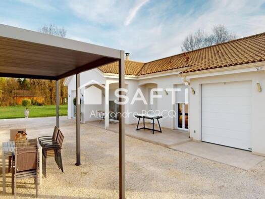 Maison à vendre 360 000 € 6 pièces 4 chambres 147 m² 1 300 m² de terrain Saint-Denis-de-Pile 33910