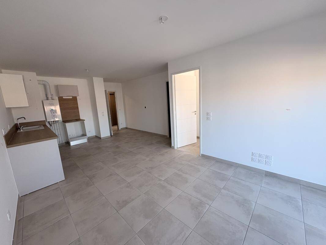 Appartement 2 pièces 47 m² · à Morières-lès-Avignon · 47,5 m² · 655 €/mois