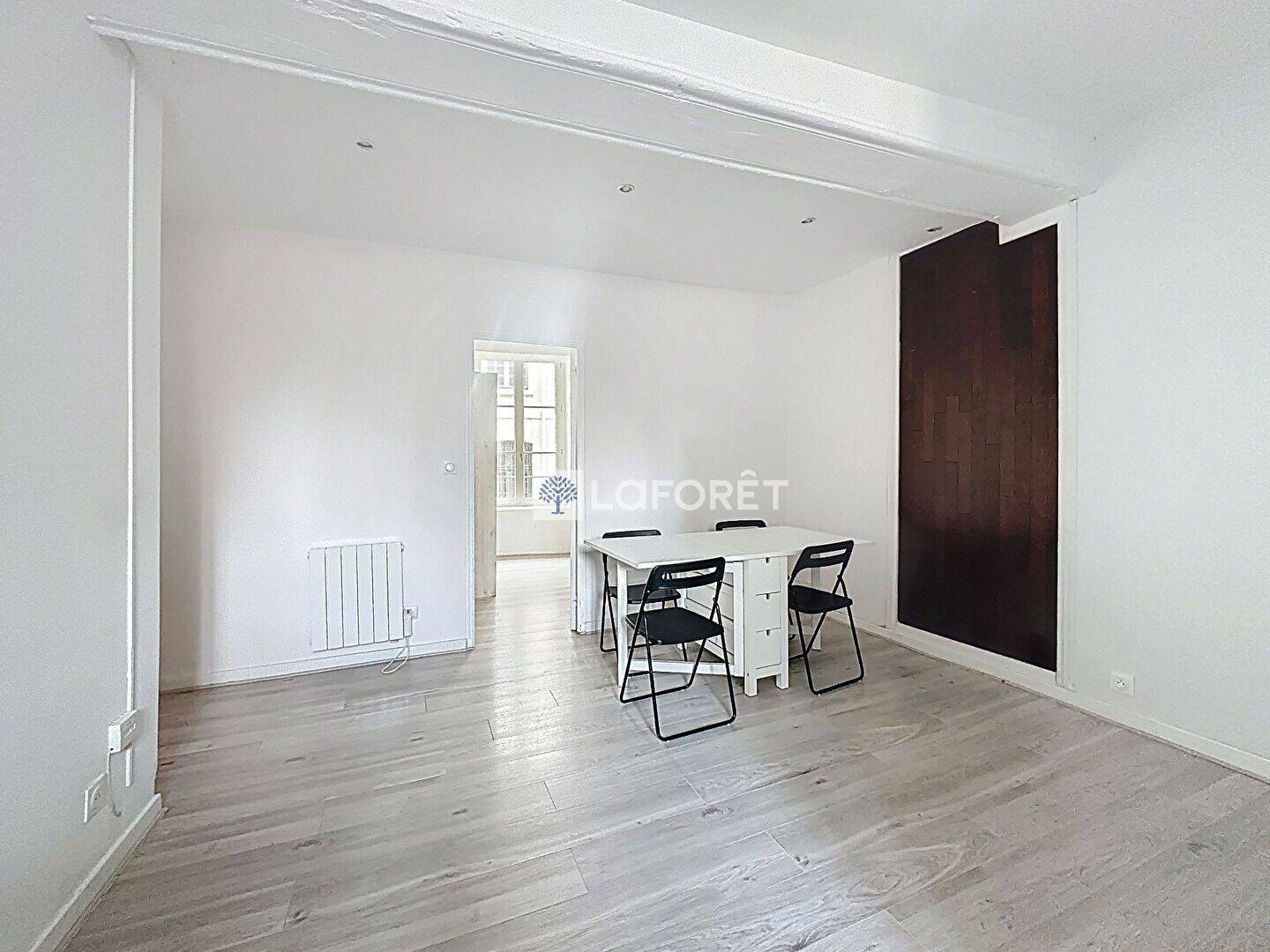 Appartement 3 pièces 43 m² · à Meaux · 42,9 m² · 890 €