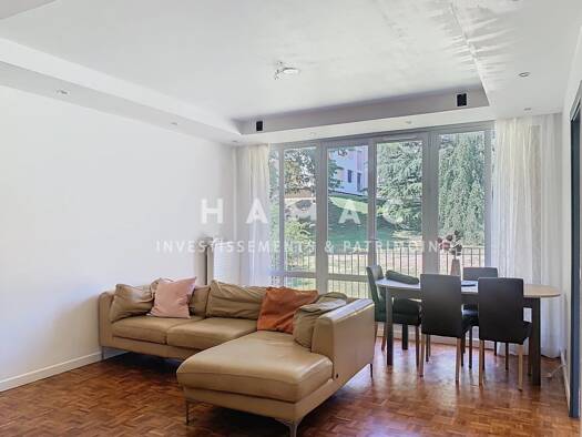 Appartement à louer 1 280 € 4 pièces 3 chambres 77,1 m² Étage 1/8 La Mulatière 69350