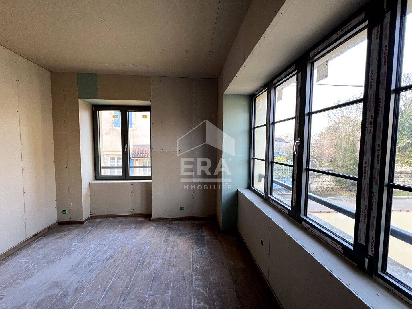 Appartement 4 pièces 100 m² · à Byans-sur-Doubs · 100 m² · 220 000 €