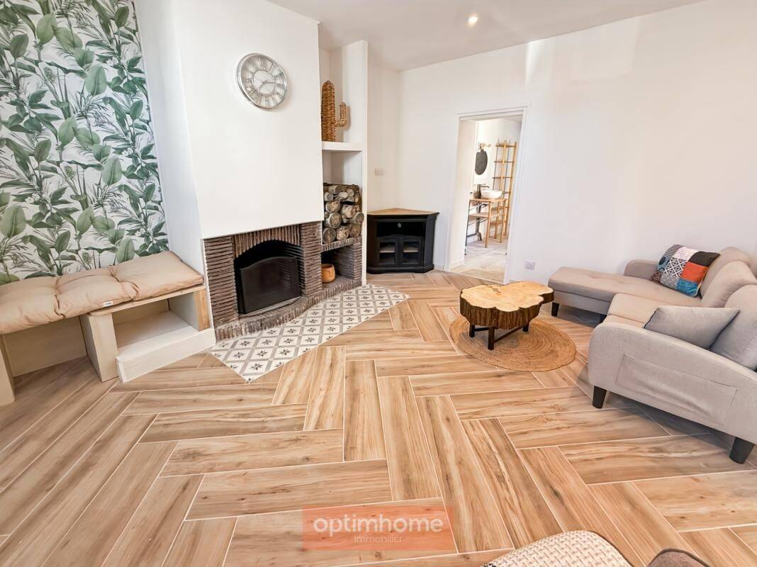 Maison 3 pièces 66 m² · à Clermont · 66 m² · 1 390 €